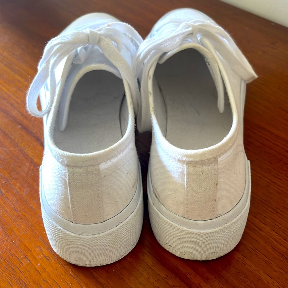 Shoes - Picture 3 of 5
